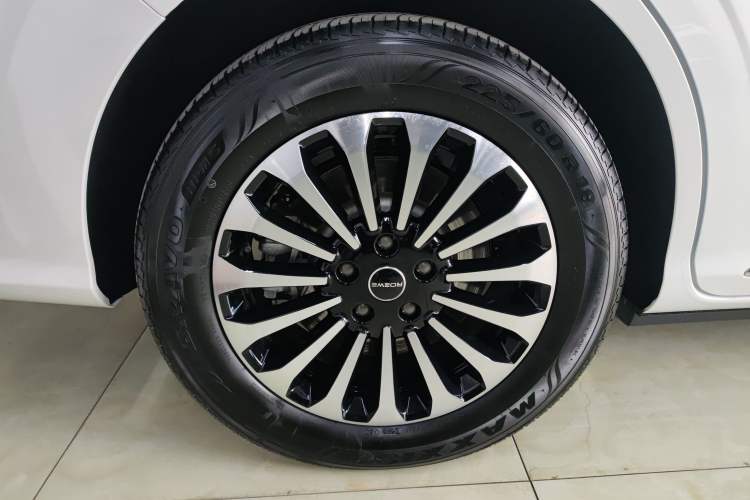Used Roewe iMAX8 New Energy 2025 1.5T DMH Lu Zun Deluxe Edition Right Rear Wheel Hub