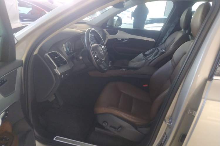 Used Volvo XC90 2018 T6 Zhiyi Edition 7-Seater