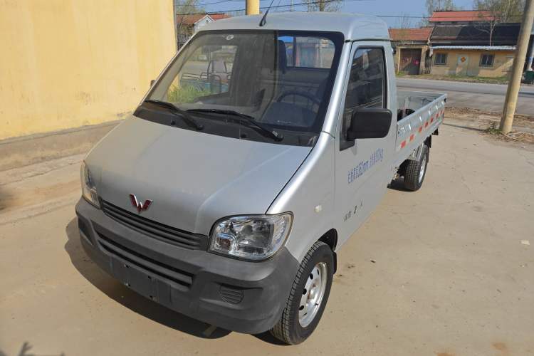 Used Wuling Zhiguang Small Truck 2020 1.2L Single Cab