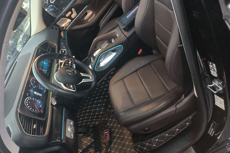 Used Mercedes-Benz GLE 2021 GLE 350 4MATIC Stylish Model Left Front Seat