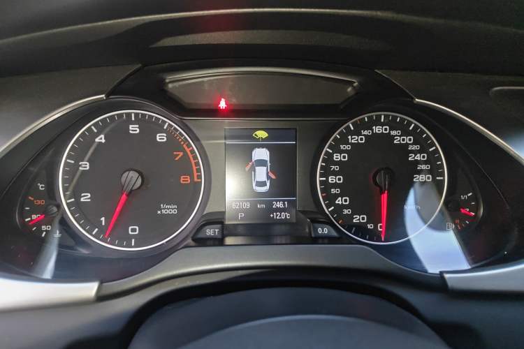 Used Audi A4L 2010 2.0 TFSI Technology Edition
