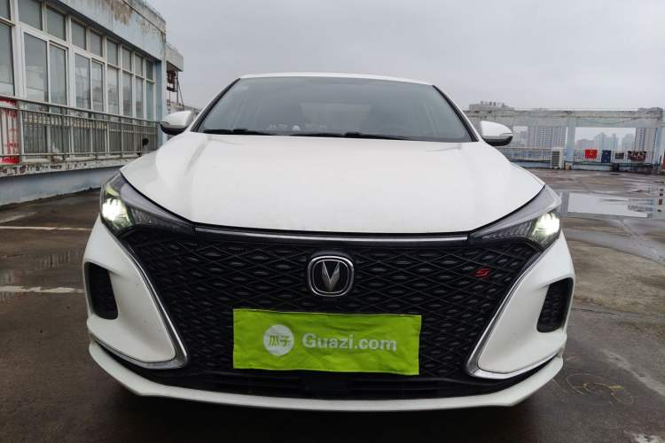 Used CHANGAN Eado 2020 PLUS Blue Whale NE 1.4T GDI DCT Prestige Model Front