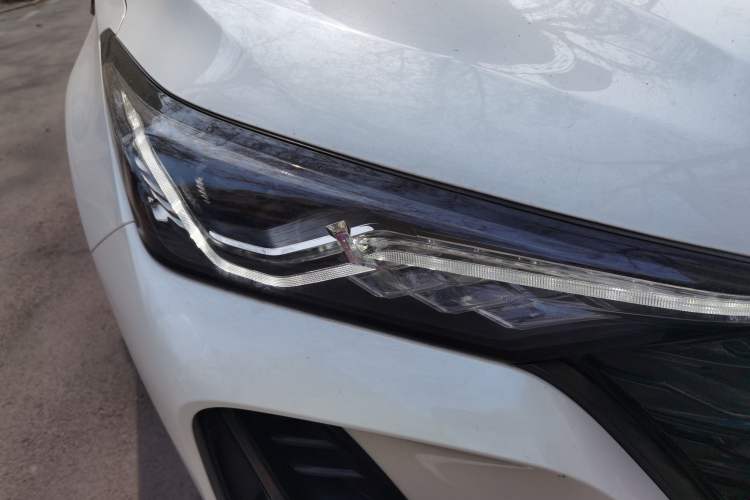 Used Changan CS75 PLUS 2022 1.5T Automatic Luxury Model
