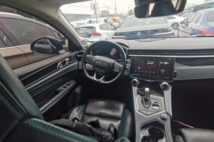 Used Lynk & Co 05 2020 2.0TD Two-Wheel Drive Shine Halo
