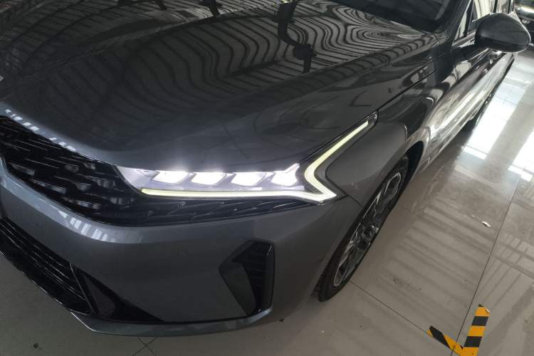 Used Kia K5 2021 270T CVVD Refreshed Edition