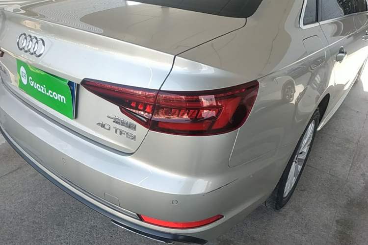 Used Audi A4L 2019 40 TFSI Ambition China VI
