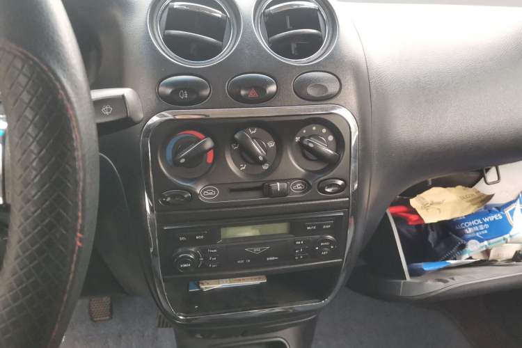 Used Baojun Lechi 2010 1.2L Manual Superior Edition
