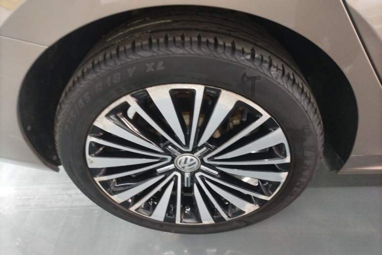 Used Volkswagen Passat 2019 330TSI Luxury Edition China V Standard Exterior 5