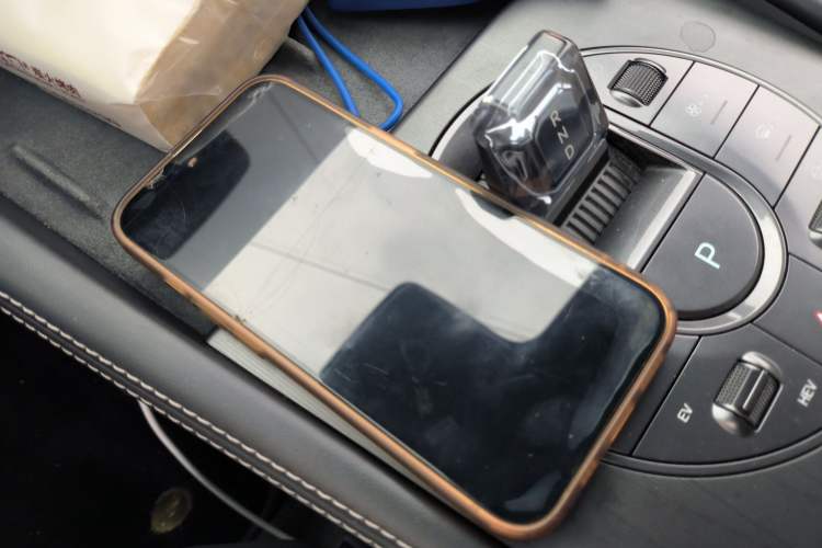 Used BYD Seal 06 New Energy 2024 DM-i 120KM Flagship Model Vehicle Key