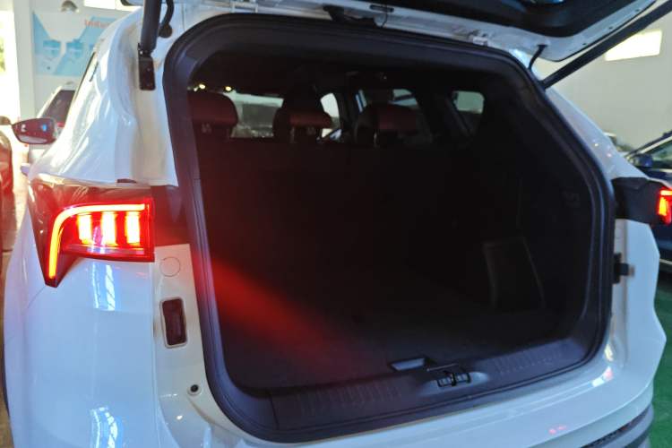 Used JETOUR X70 PLUS 2021 1.6T DCT Star 5-Seater
