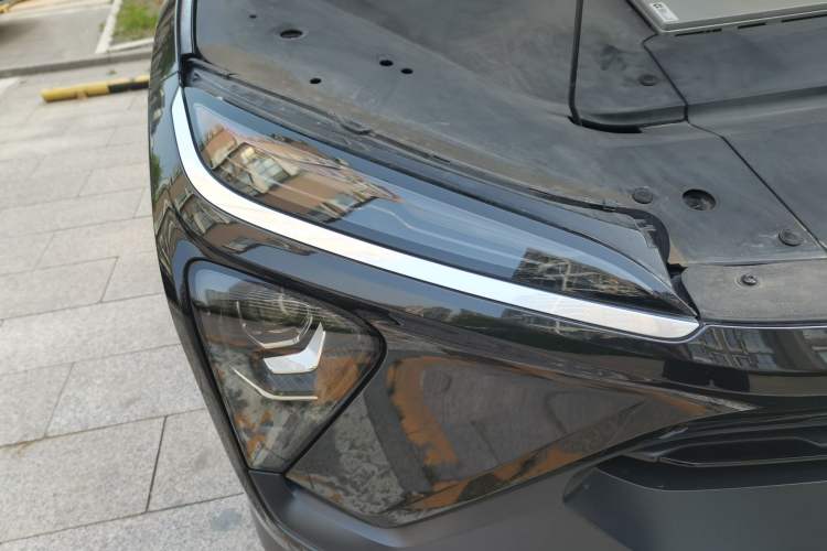 Used Nio ES6 2020 600 km Sport Edition Right Front Headlight