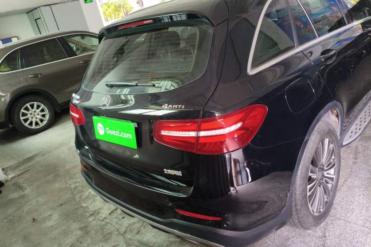 Used Mercedes-Benz GLC 2017 GLC 260 4MATIC Dynamic Edition Rear