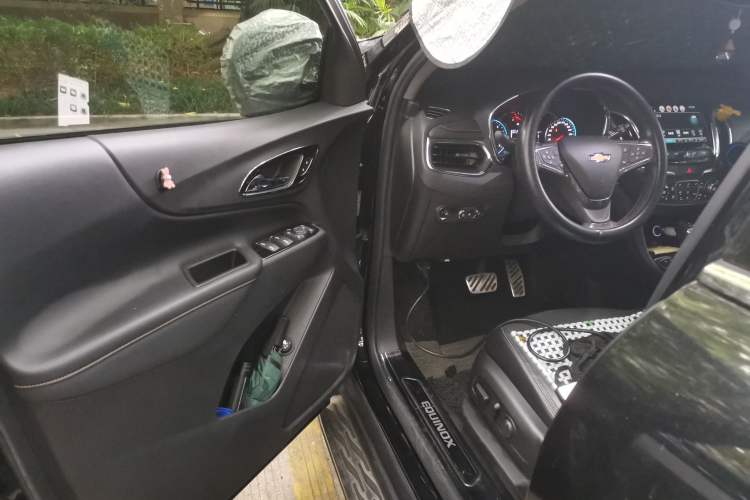 Used Chevrolet Equinox 2018 RS 550T Automatic All-Wheel-Drive Boundary Edition