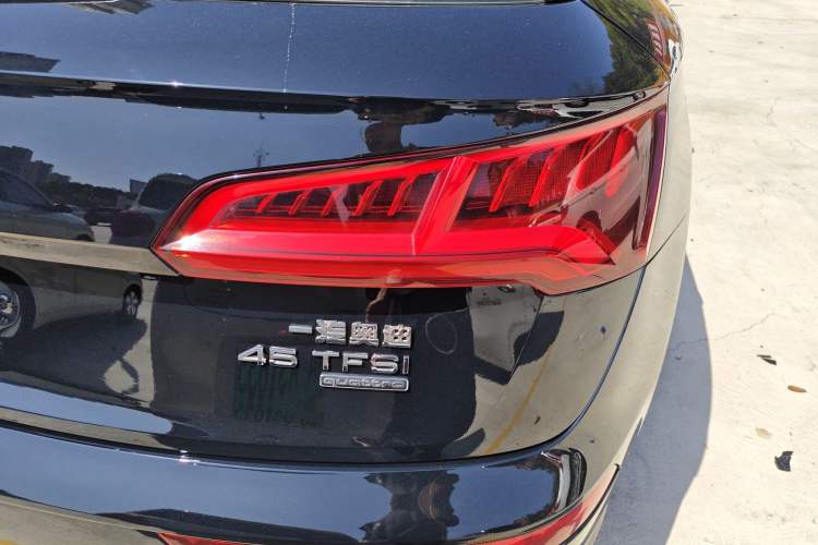 Used Audi Q5L 2018 45 TFSI Prestige Fashion Edition China V Emission Standard
