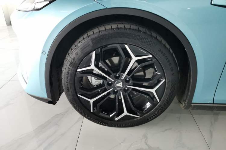 Used Deepal L07 2024 230Max Qiankun Intelligent Driving ADS SE Range-Extended Version
