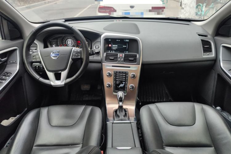 Used Volvo XC60 2015 T5 Smart Upgrade Model