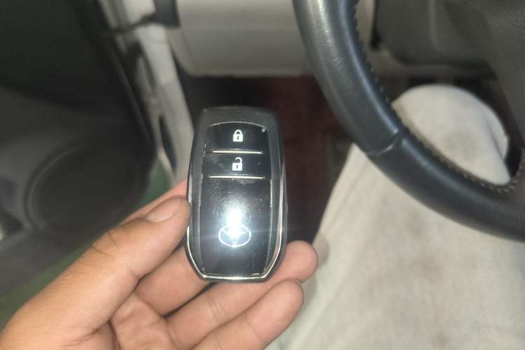 Used Toyota RAV4 2009 2.4L Automatic Luxury Edition
