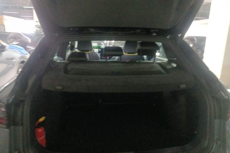 Used Volkswagen ID.4 X 2022 Smart Enjoyment Long-Range Edition Trunk