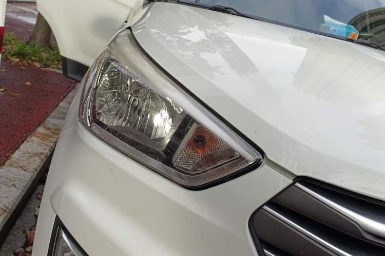 Used Hyundai ix25 2015 1.6L Automatic Two-Wheel Drive Smart GLS Trim
