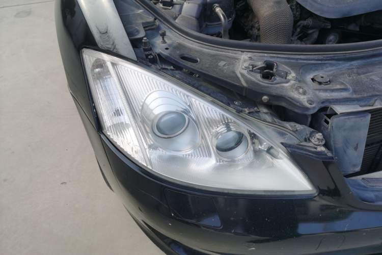 Used Mercedes-Benz S-Class 2008 S 350 L 4MATIC Right Front Headlight