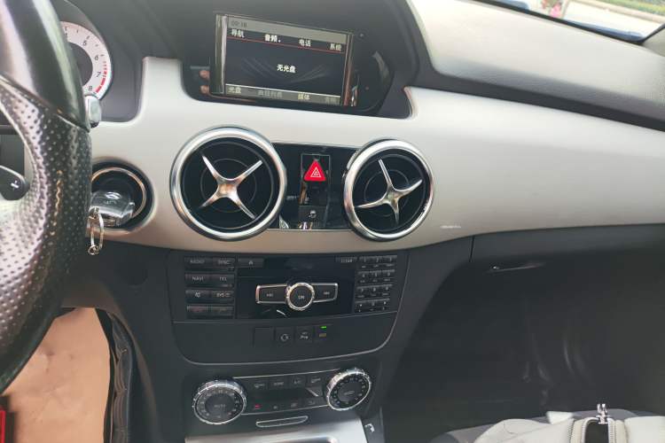 Used Mercedes-Benz GLK-Class 2015 GLK 260 4MATIC Dynamic Edition Ultimate Version