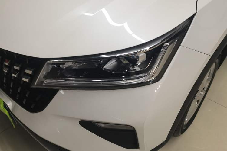 Used Wuling Alvez 2022 1.5L Manual Free-Style Model