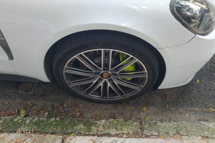 Used Porsche Panamera 2022 Panamera 4 E-Hybrid Platinum Edition 2.9T
