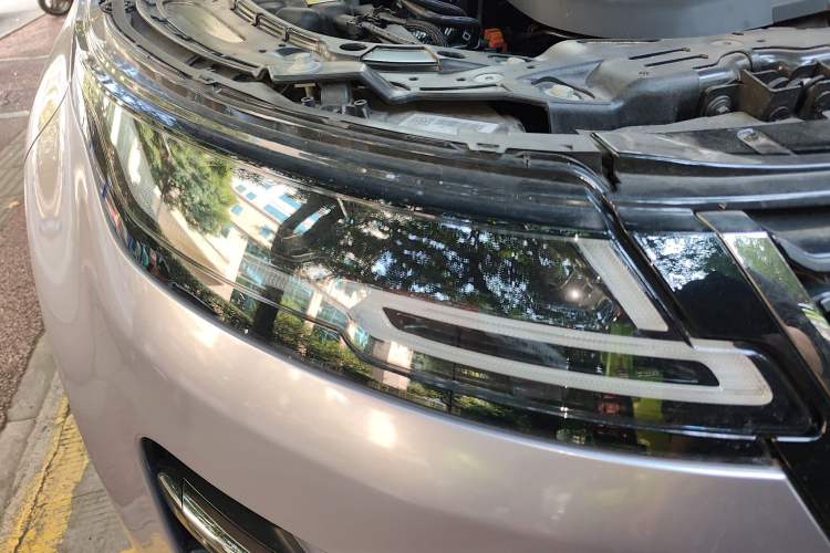 Used Land Rover Range Rover Evoque New Energy 2022 Aurora L P300e Plug-in Hybrid Electric Version