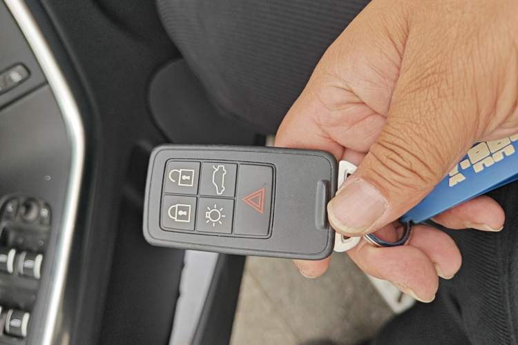 Used Volvo XC60 2017 T5 Smart Upgrade Edition