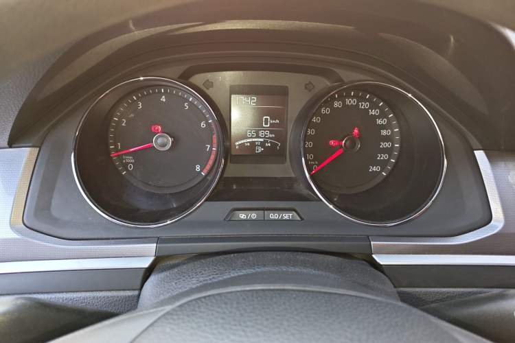 Used Volkswagen Bora 2018 1.5L Manual Fashion Model