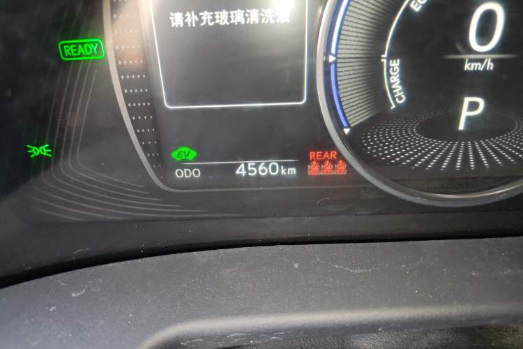 Used Lexus ES 2025 300h Deluxe Edition
