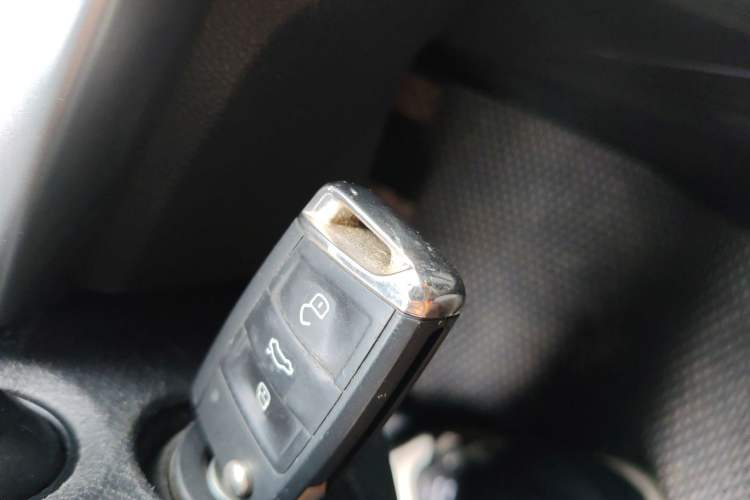 Used Volkswagen Lavida 2023 Revised 1.5L Automatic DeYi Edition Vehicle Key