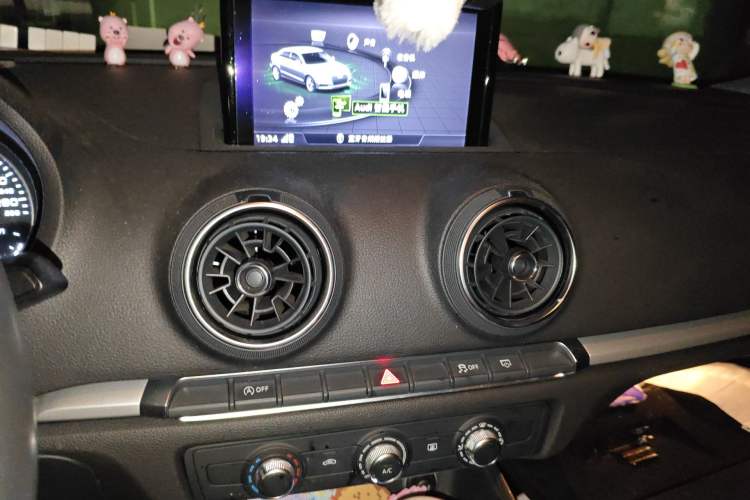 Used Audi A3 2018 30th Anniversary Edition Limousine 35 TFSI Ambition Model
