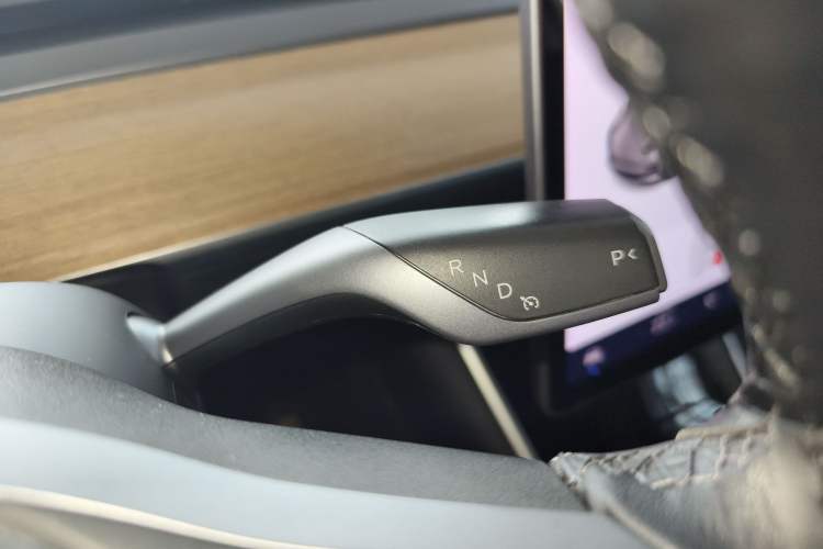 Used Tesla Model 3 2019 Standard Range Rear-Drive Upgraded Version
