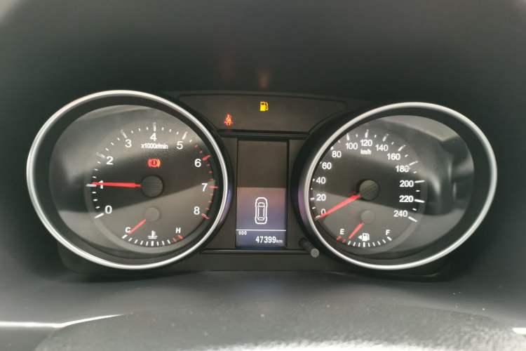 Used Haval H6 2016 Upgraded Model 1.5T Manual Two-Wheel Drive Urban Version
