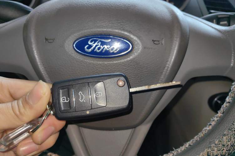 Used Ford Fiesta 2011 Hatchback 1.5L Automatic Fashion Edition