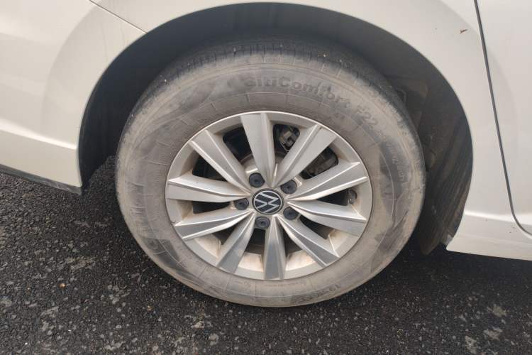 Used Volkswagen Lavida 2023 1.5L Automatic De Yi Edition