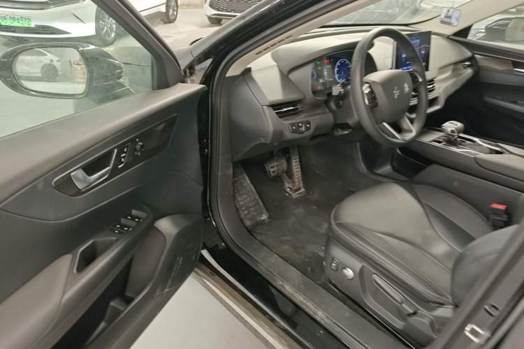 Used Hongqi E-QM5 2021 Charging Version Flagship Edition