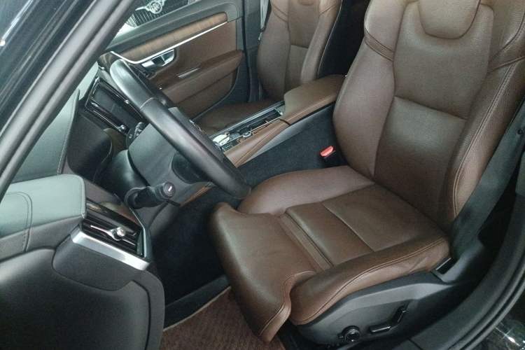 Used Volvo S90 2021 B5 Zhiyuan Luxury Edition