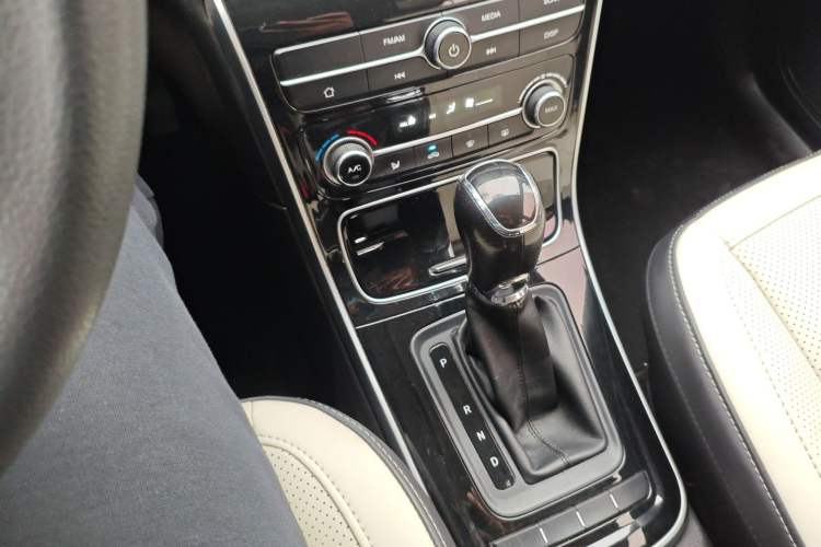 Used Chana Changxing EV 2022 Luxury Model 6 Seats
