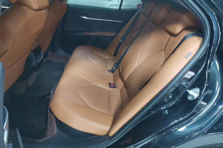 Used Toyota Camry 2021 Dual-Motor 2.5 HGVP Leading Edition
