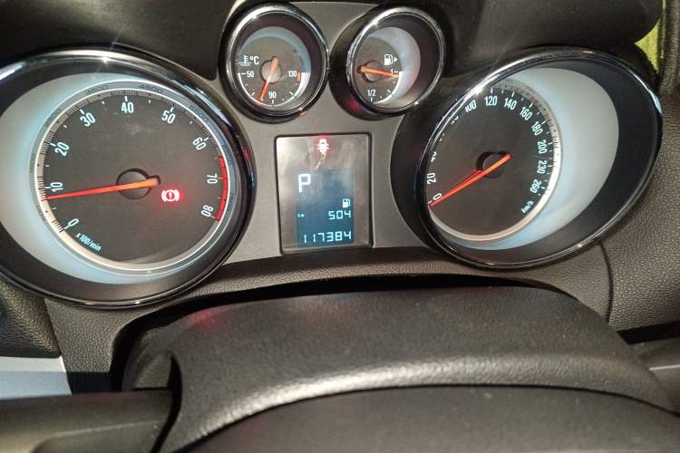 Used Buick Encore 2014 1.4T Automatic Two-Wheel Drive Urban Elite Model