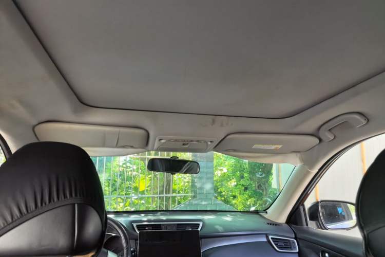 Used Nissan X-Trail 2015 2.0L CVT Comfort MAX Edition 2WD
