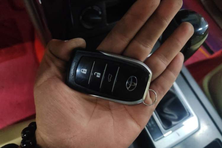 Used Toyota Prado 2016 2.7L Automatic Standard Edition