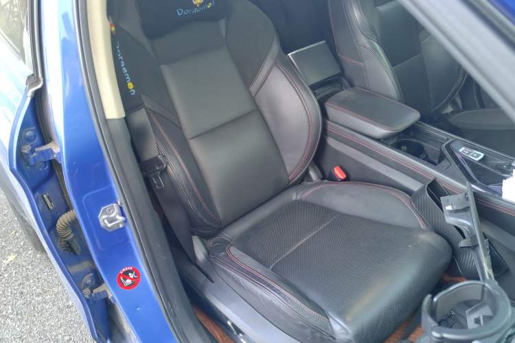 Used Lynk & Co 02 2018 1.5T DCT Two-Wheel Drive Pro Version China V Emission Standard