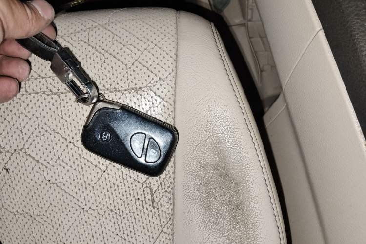 Used Lexus RX Classic 2012 270 Elegant Edition
