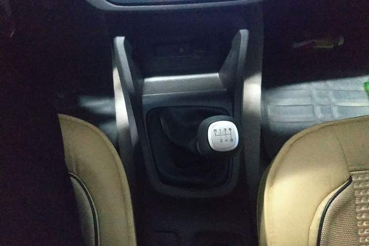 Used Wuling Hongguang 2021 1.5L Revised S Standard Version with Electric Power Steering LAR
