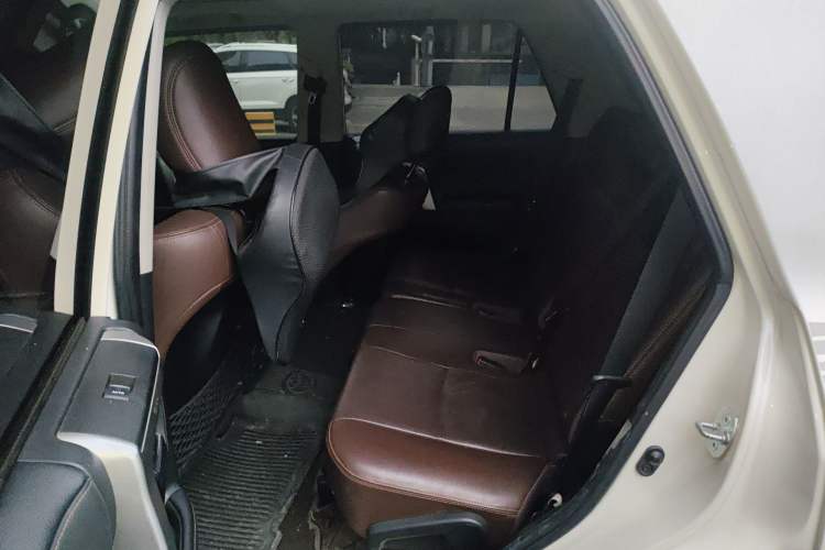 Used Toyota 4Runner 2018 4.0L Parallel Import