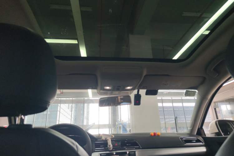 Used Volkswagen Lamando 2019 230TSI DSG Fashion Edition China VI Headliner