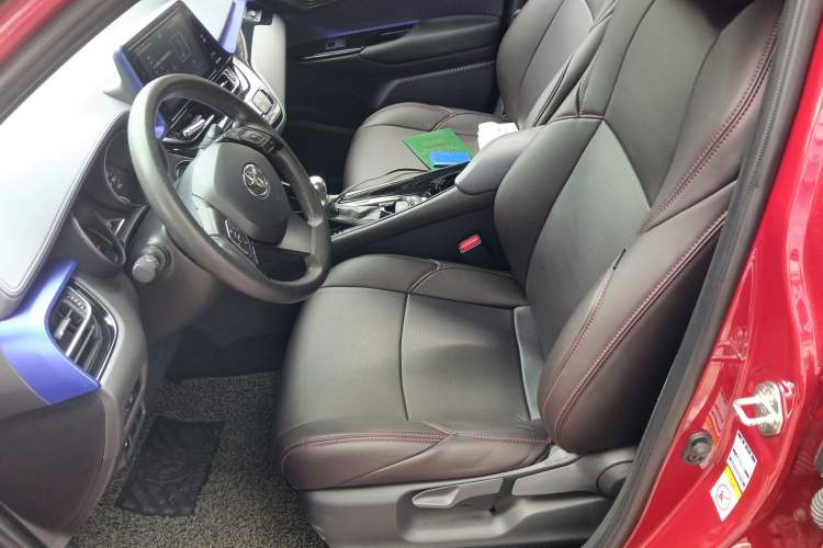 Used Toyota C-HR 2018 2.0L Leading Edition China VI
